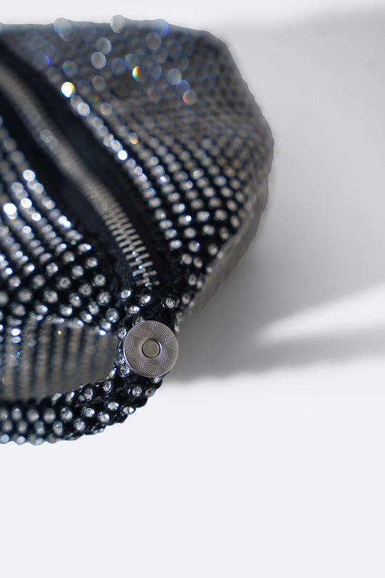 BLACK MINI STUD WRIST BAG