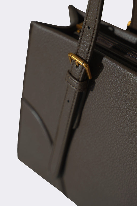 COFFEE FORM AND FUNCTION SHOULDER BAG