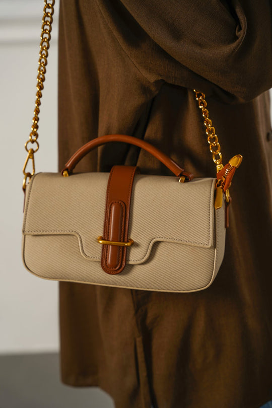 BEIGE YOLU TOP HANDLE BAG
