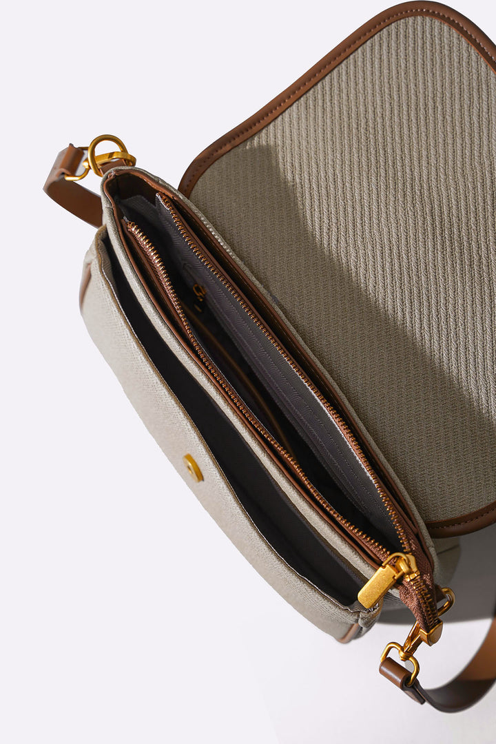 CAMEL SPRING SHOULDER BAG