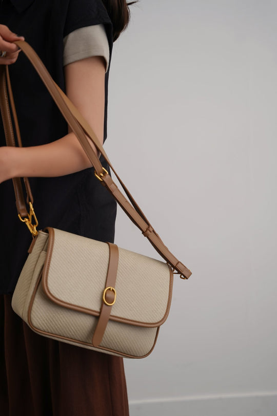 CAMEL SPRING SHOULDER BAG