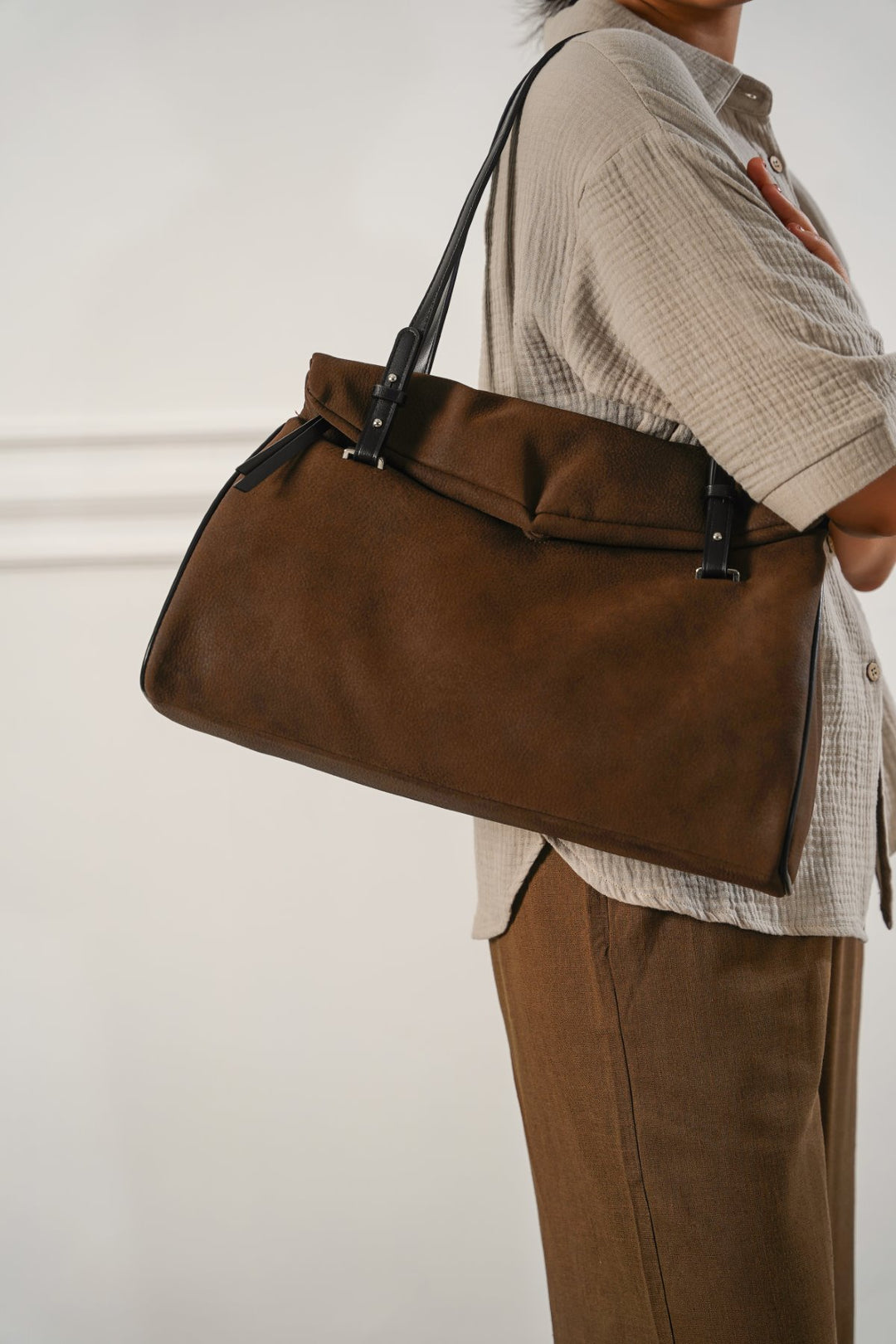 BROWN BARBAROS TOTE