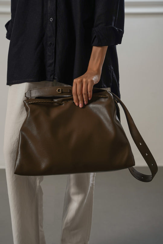 TAUPE CRUISE SLOUCHY TOTE