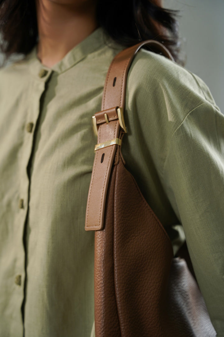 BROWN GOZO TRAVEL TOTE