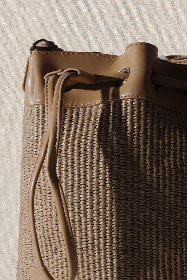 LIGHT BROWN THE CARAVAN BUCKET BAG