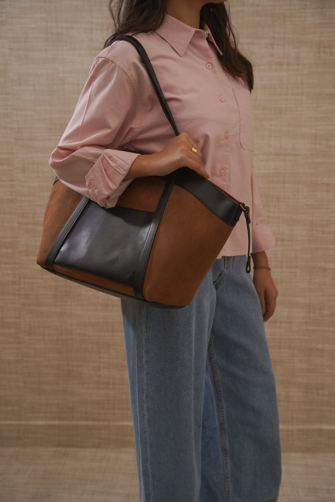 BROWN SUN AND SAND TOTE