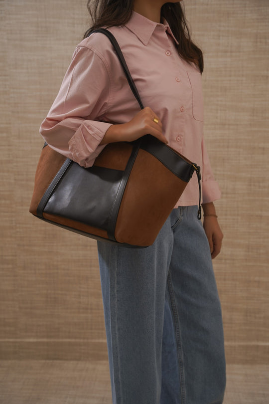 BROWN SUN AND SAND TOTE