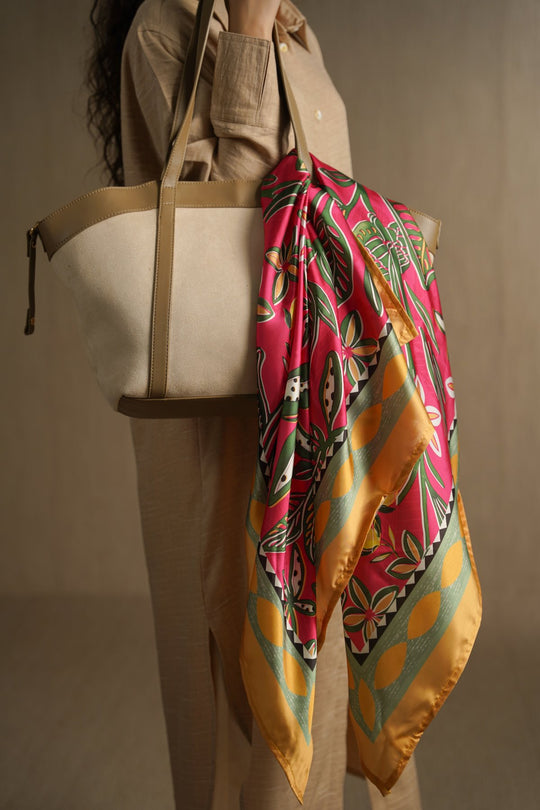 PINK WILDFLOWER PINK SCARF