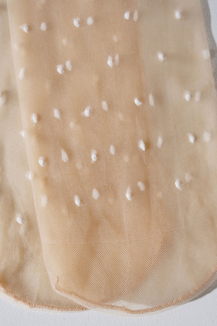 NUDE SHEER DOT SOCKS