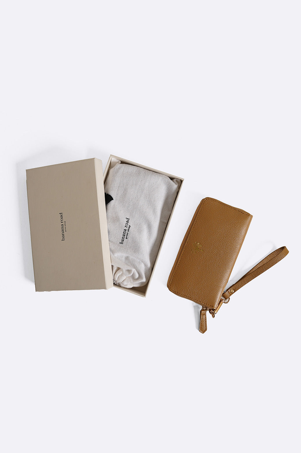 TAN RESORT LEATHER WALLET