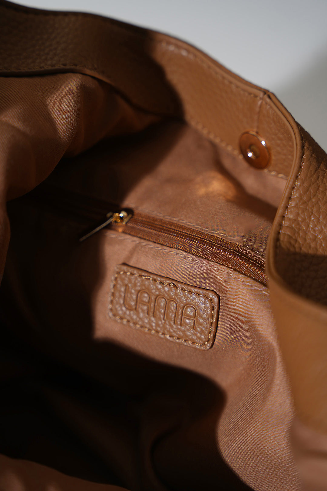 SLOUCHY SOFT TOTE