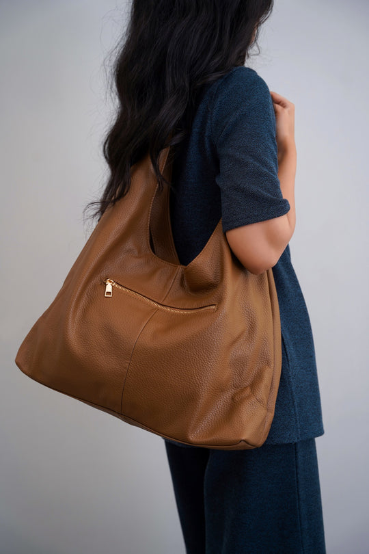 SLOUCHY SOFT TOTE