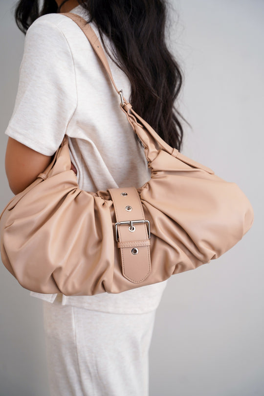 CROISSANT SHOULDER BAG