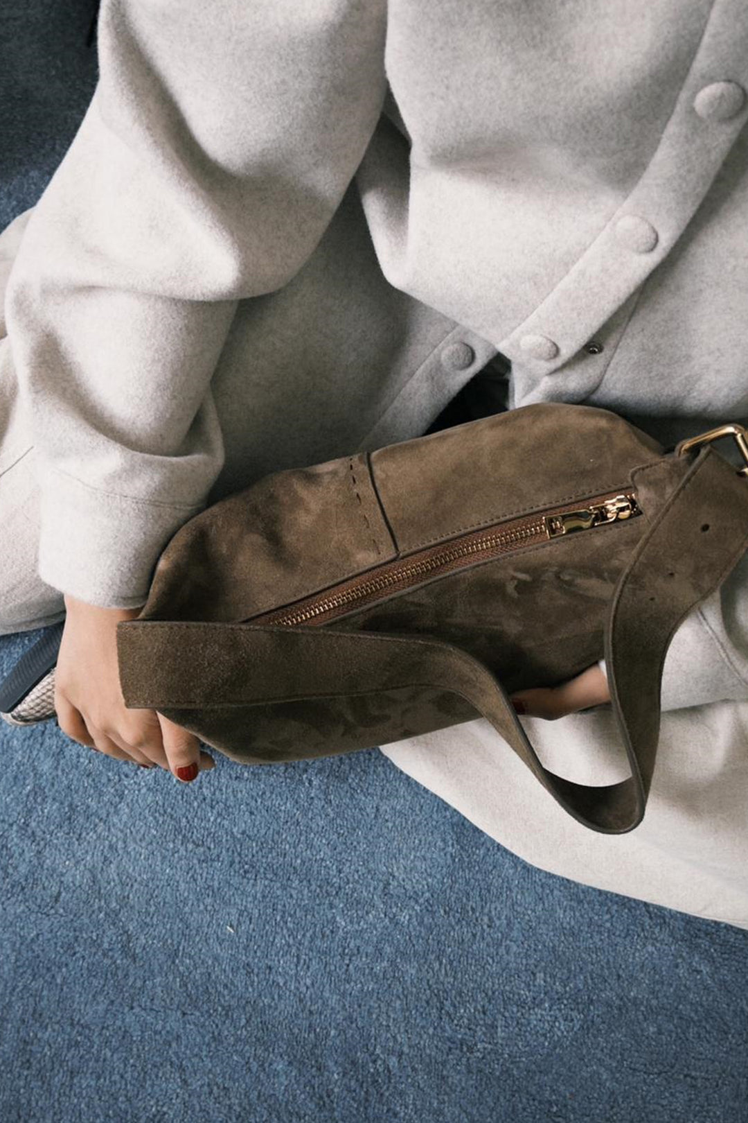 BROWN TOP STITCH BAG IN GENUINE SUEDE