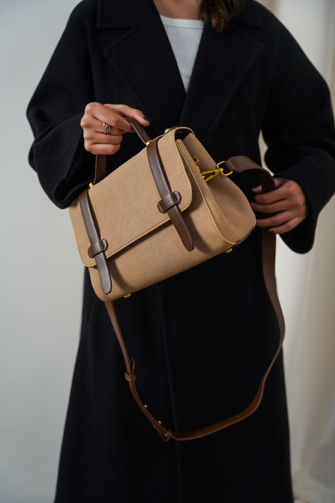BEIGE TOP HANDLE SATCHEL