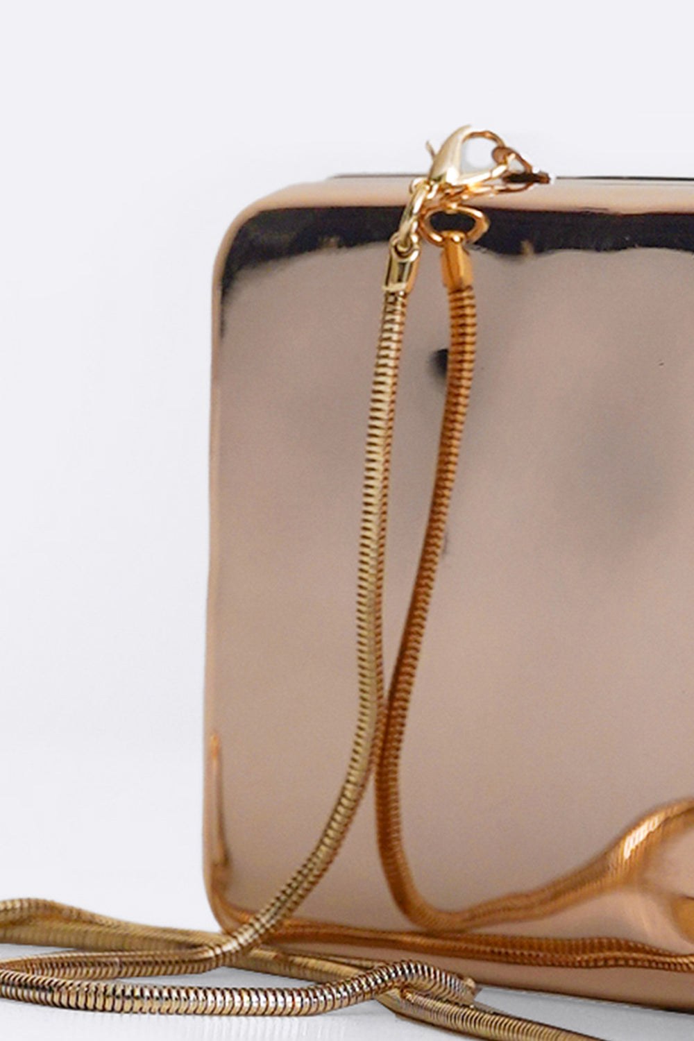 GOLD METALLIC NIGHT CLUTCH