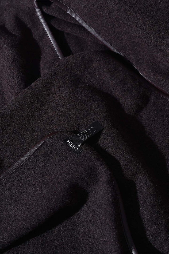 MOCHA EDGE LINED CAPE