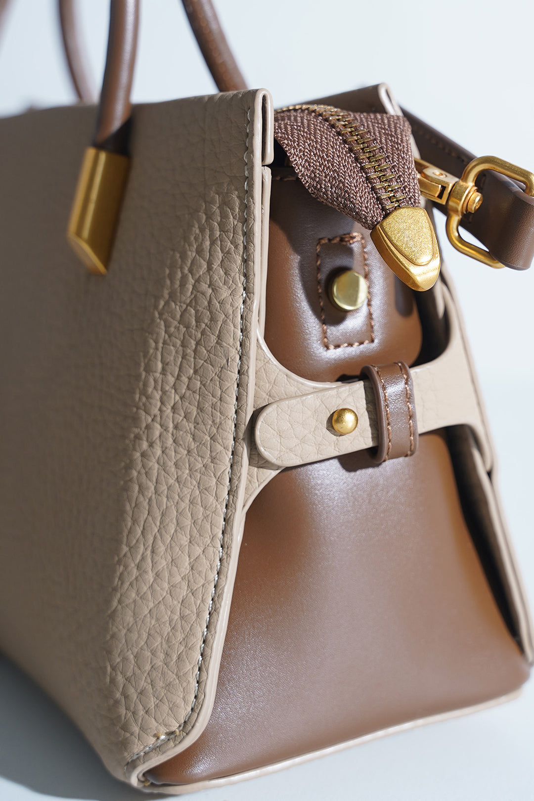 CONCERT CROSSBODY BAG