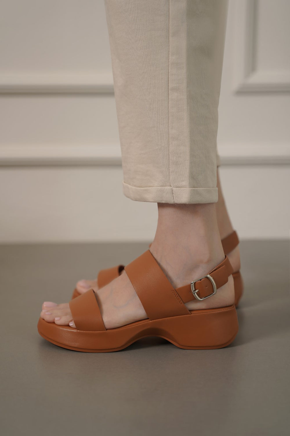 TAN REMI MAMA SANDALS
