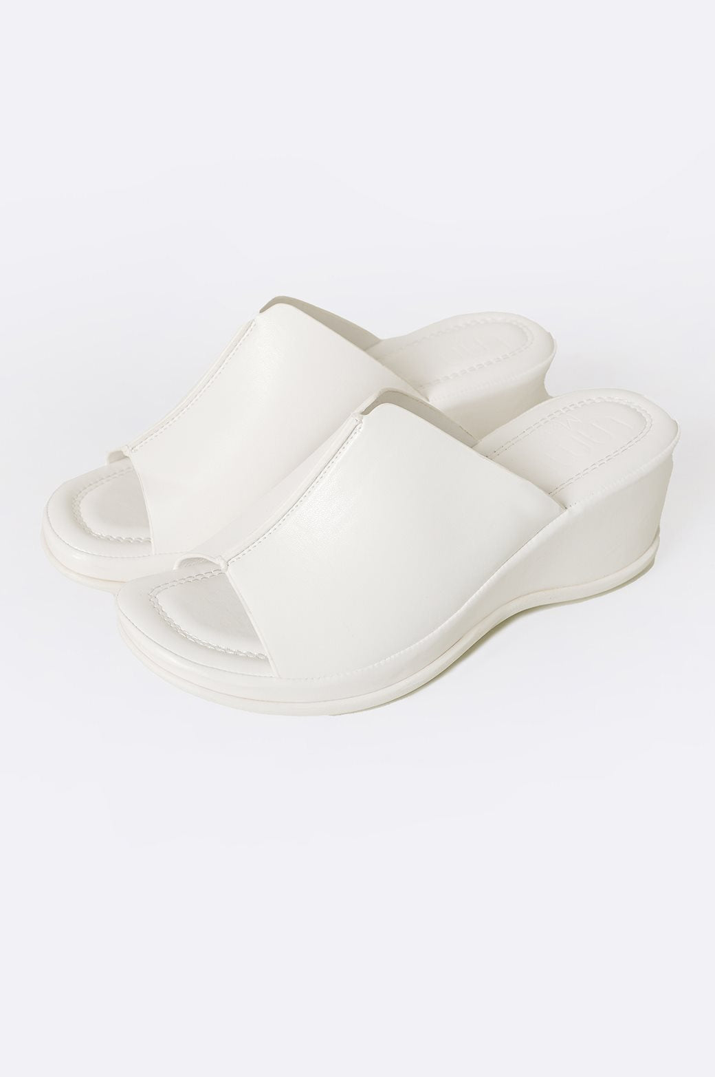 WHITE WIDE VAMP WEDGE