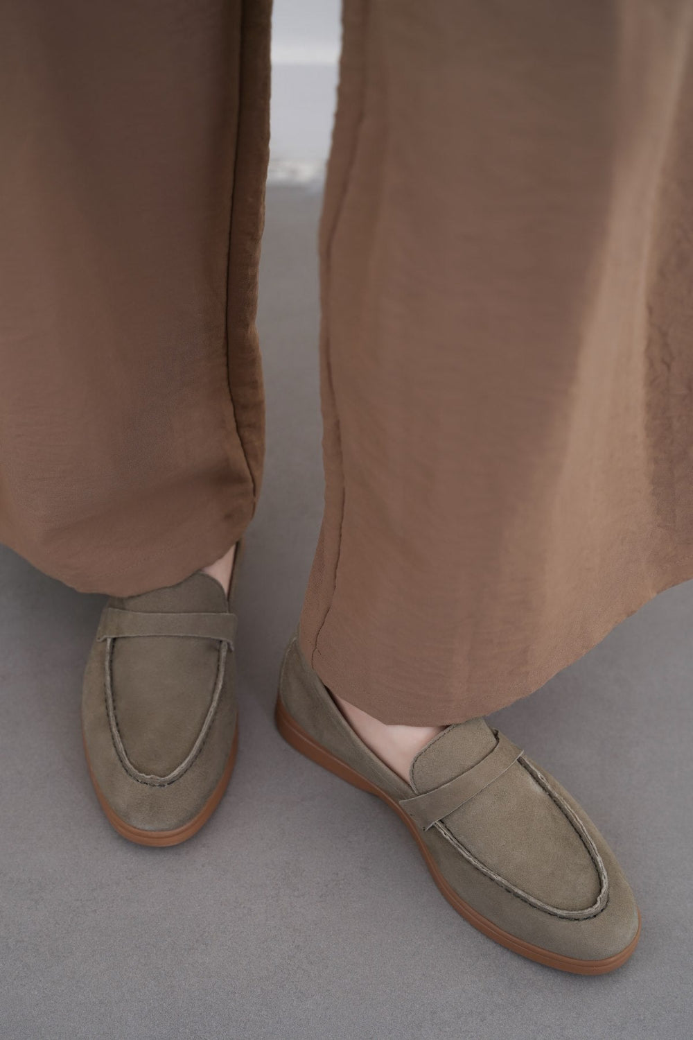 MINT PALM & PEBBLE LEATHER LOAFERS