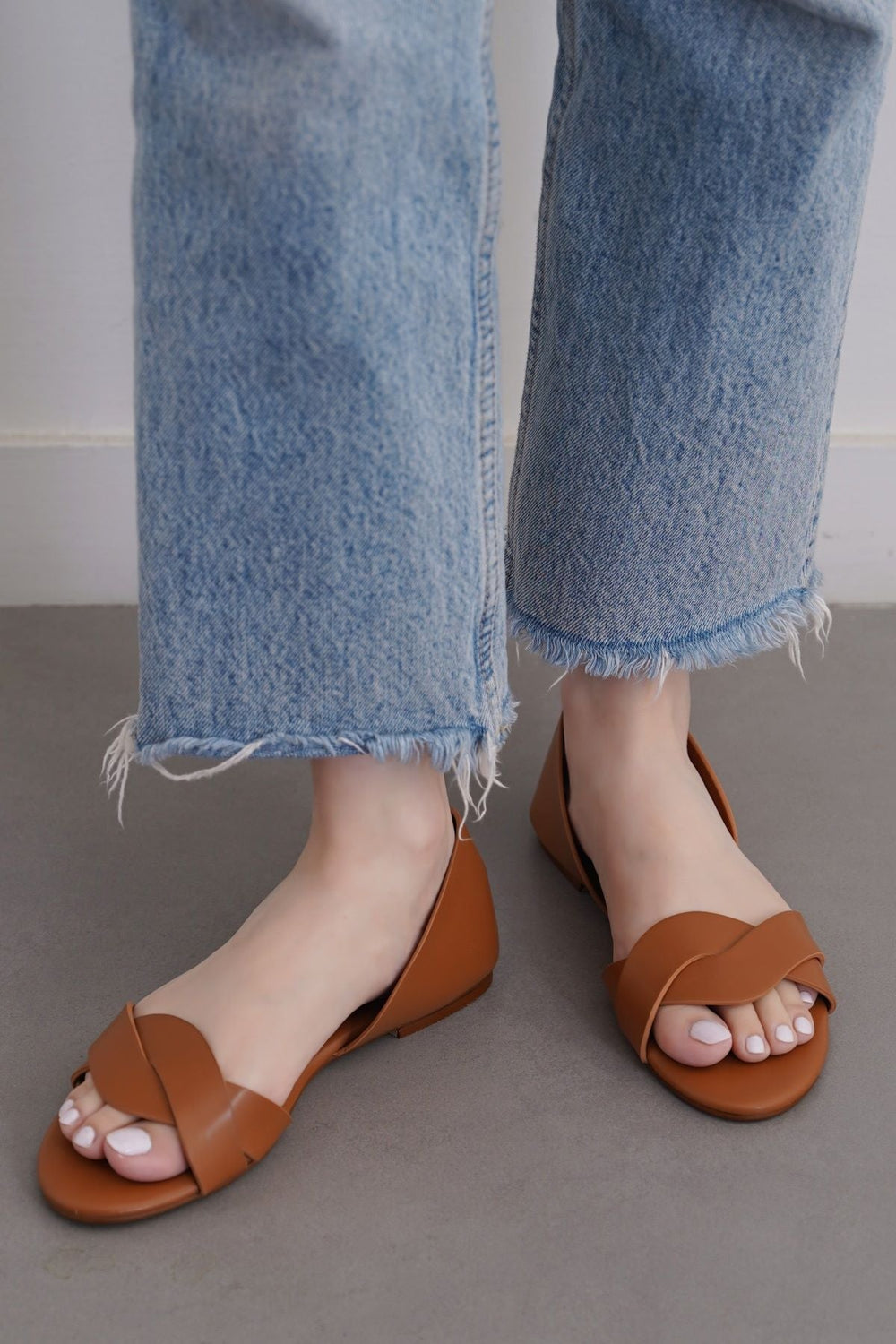 TAN DORSAY FLATS