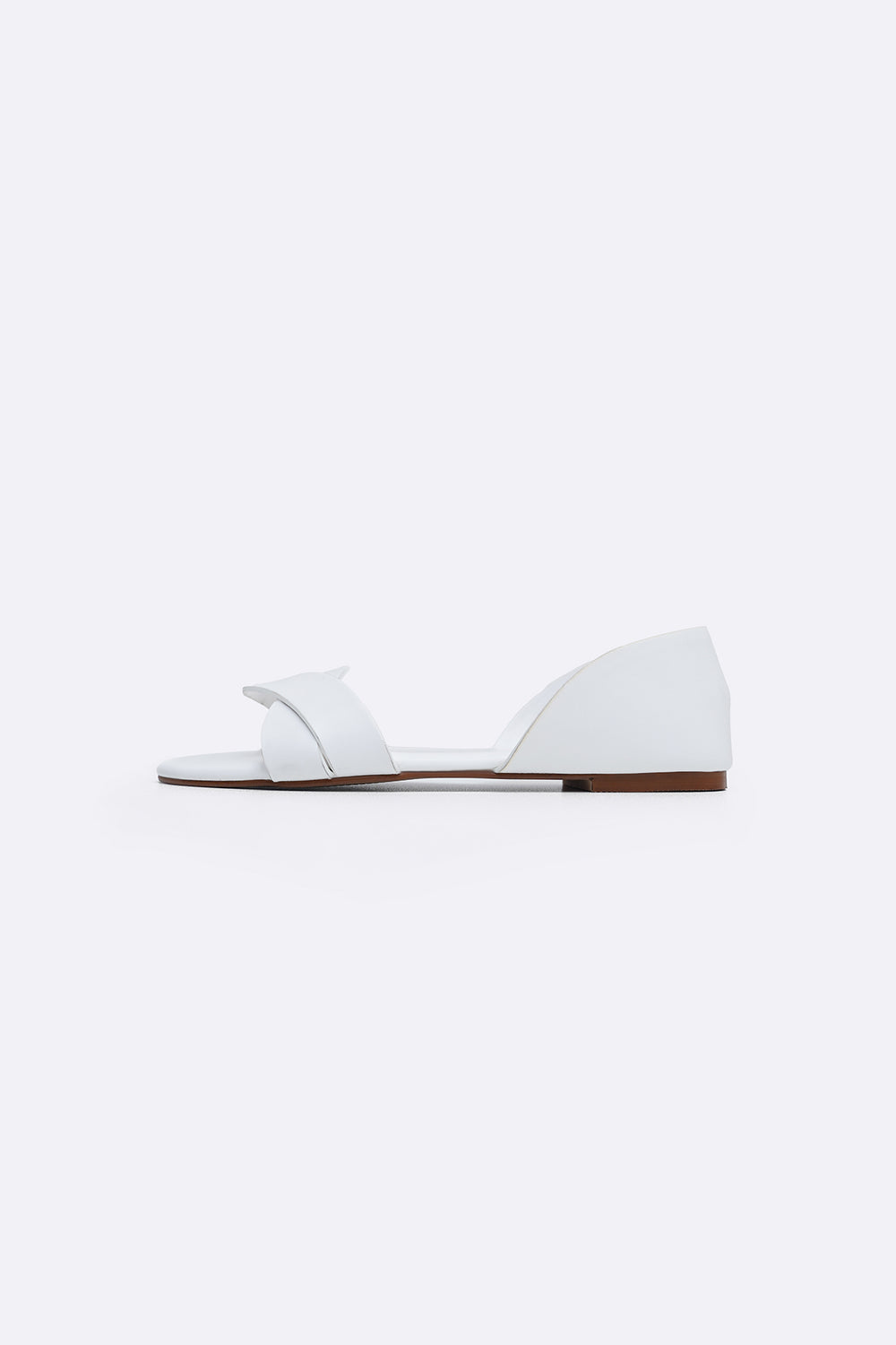 WHITE DORSAY FLATS
