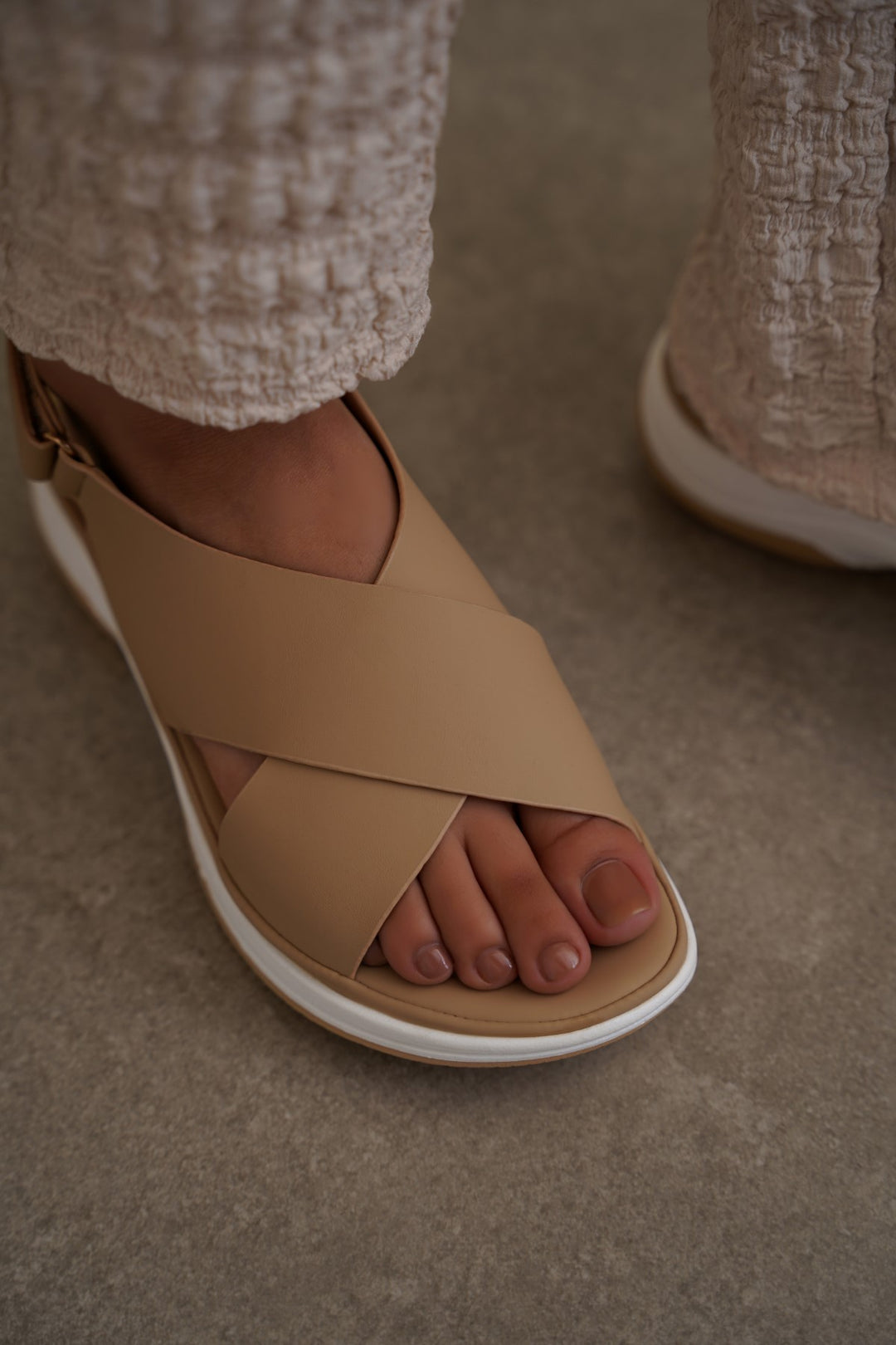 DARK BEIGE CROSS MAMA SANDALS
