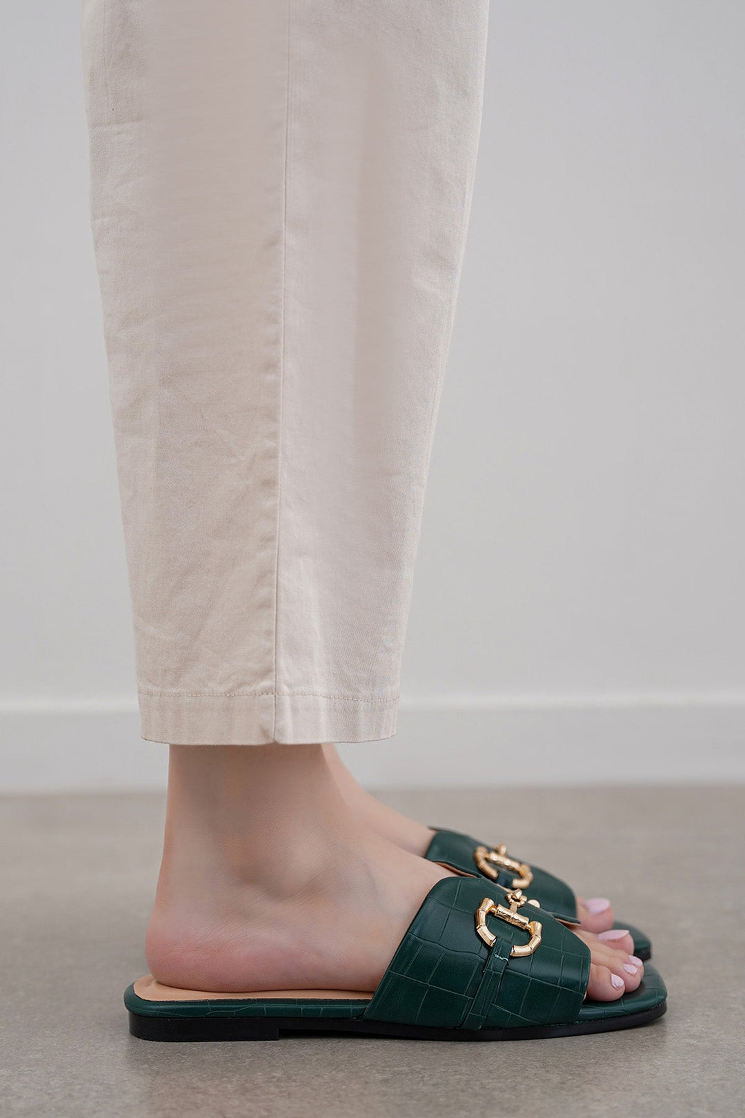 GREEN CITY BUCKLE SLIDES