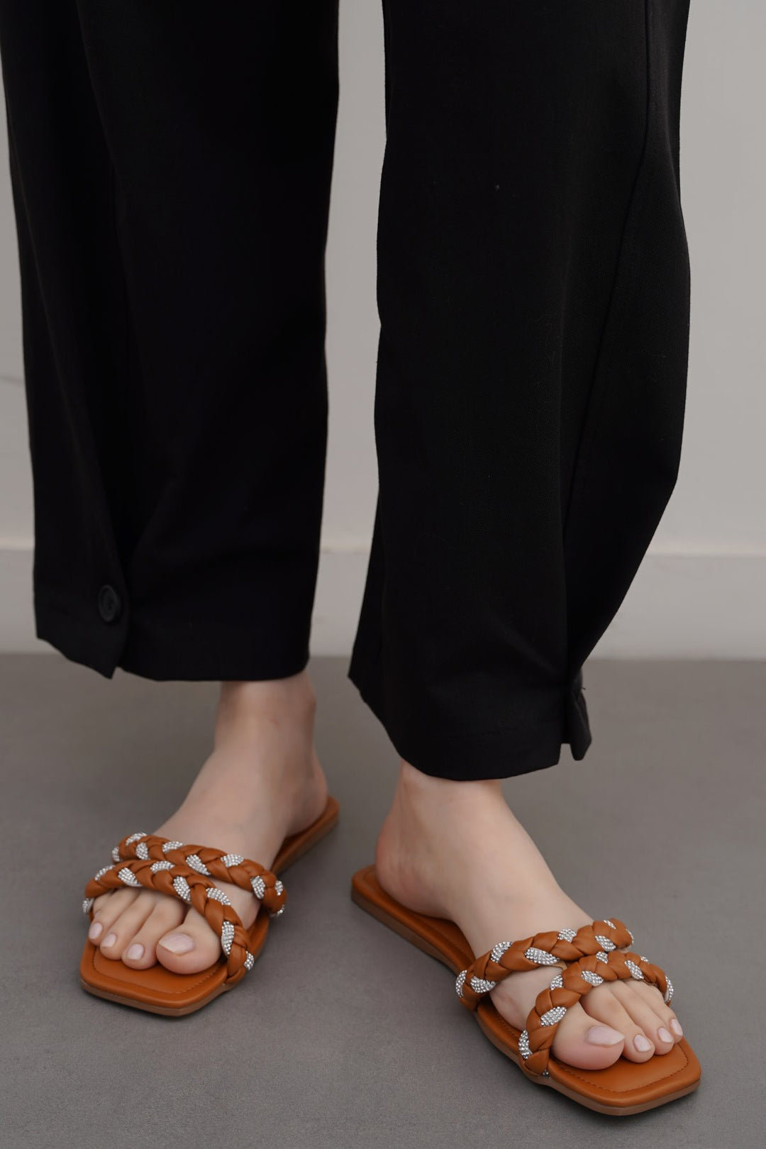 TAN CRYSTAL BRAIDED SLIDES