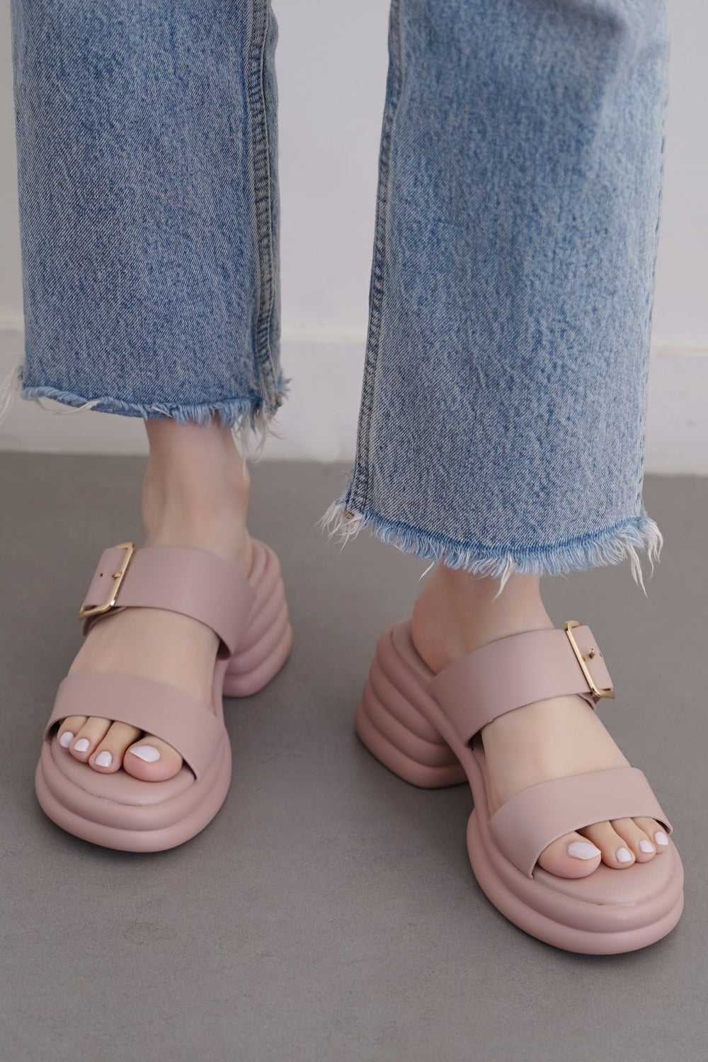 DIRTY PINK BUBBLE MAMA HEELS