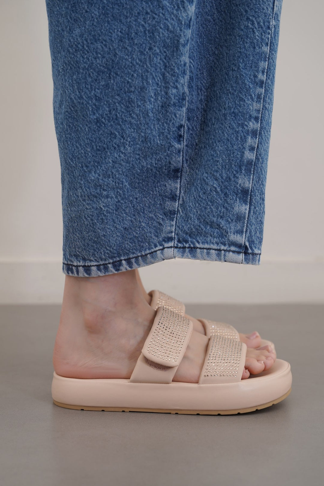 PINK SPARKLE MAMA SLIDES