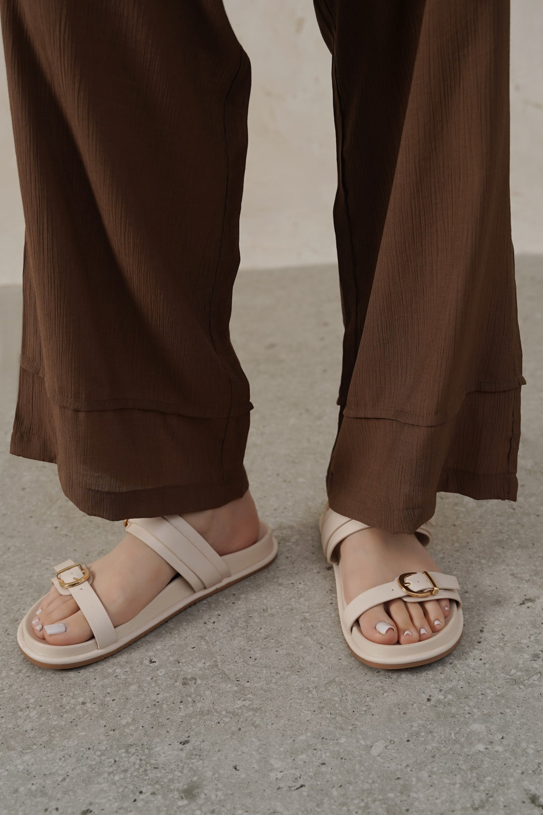 OFF WHITE ALL DAY SUMMER SLIDES
