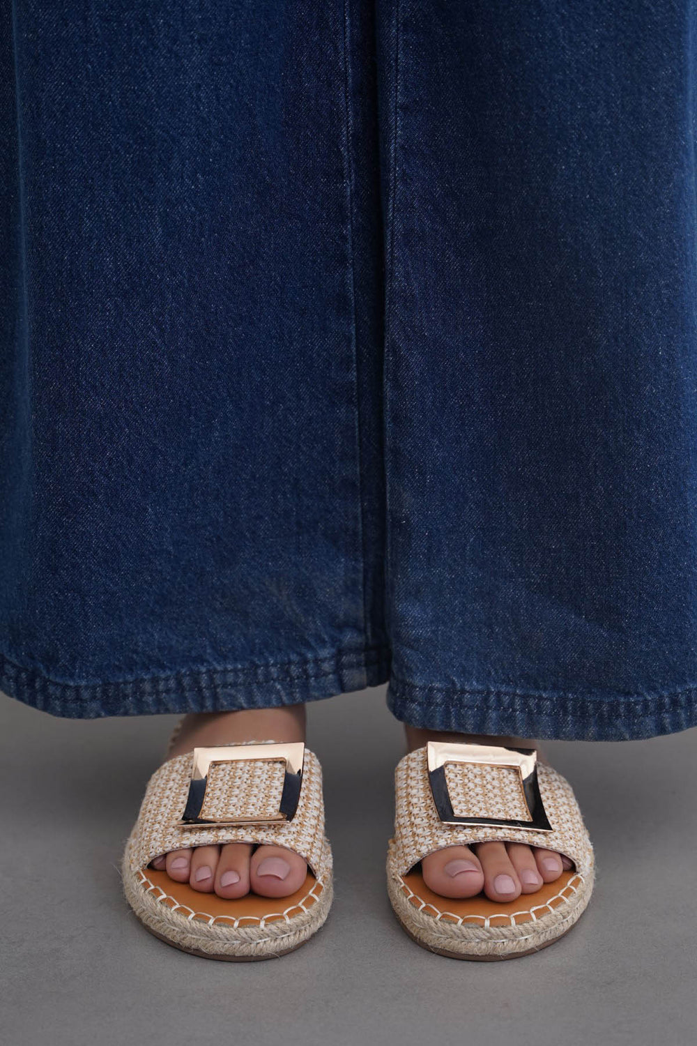 BEIGE ROMA BUCKLE SLIDES