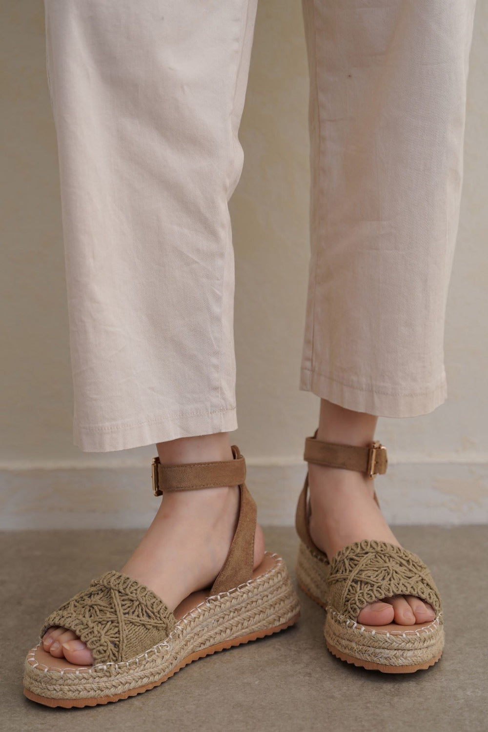 BEIGE RUE WOVEN SANDALS