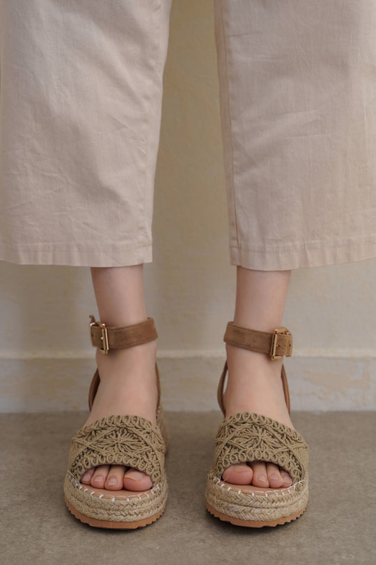 BEIGE RUE WOVEN SANDALS
