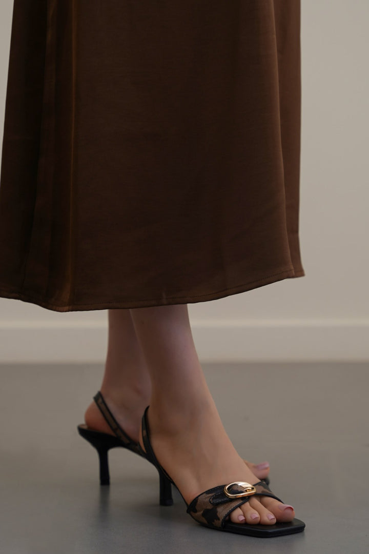 BROWN STUDIO SLINGBACK HEELS