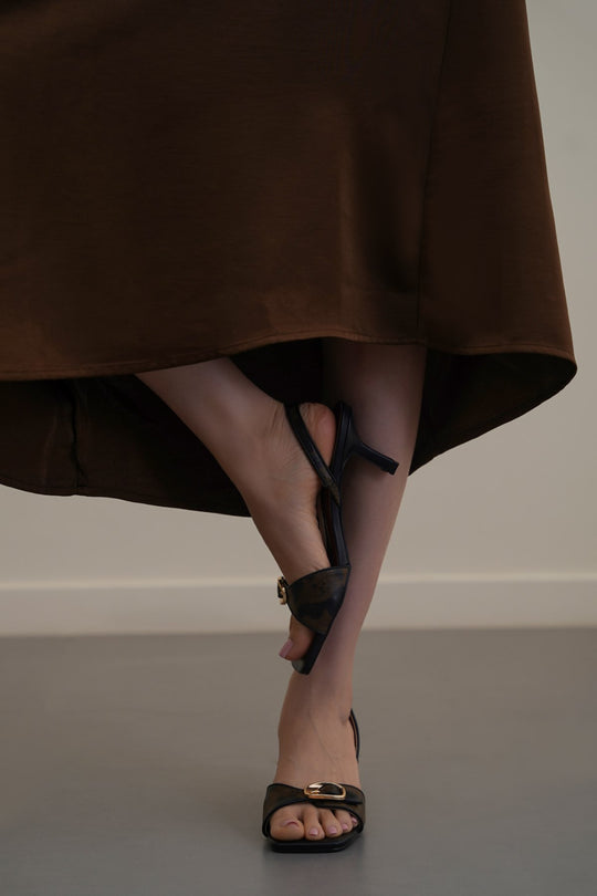 OLIVE STUDIO SLINGBACK HEELS