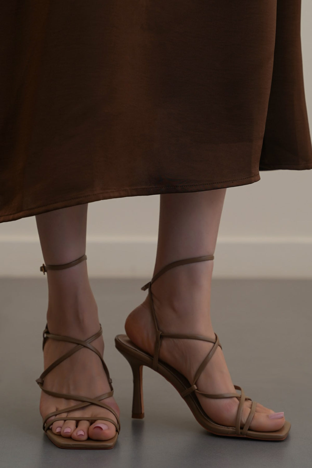 KHAKI KATIE STILETTO
