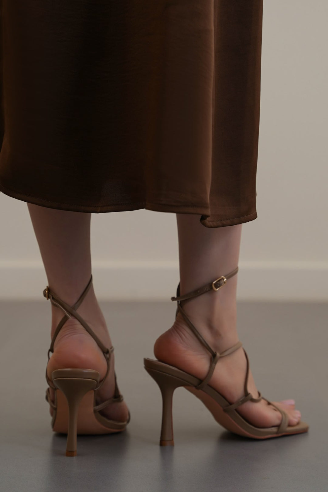 KHAKI KATIE STILETTO