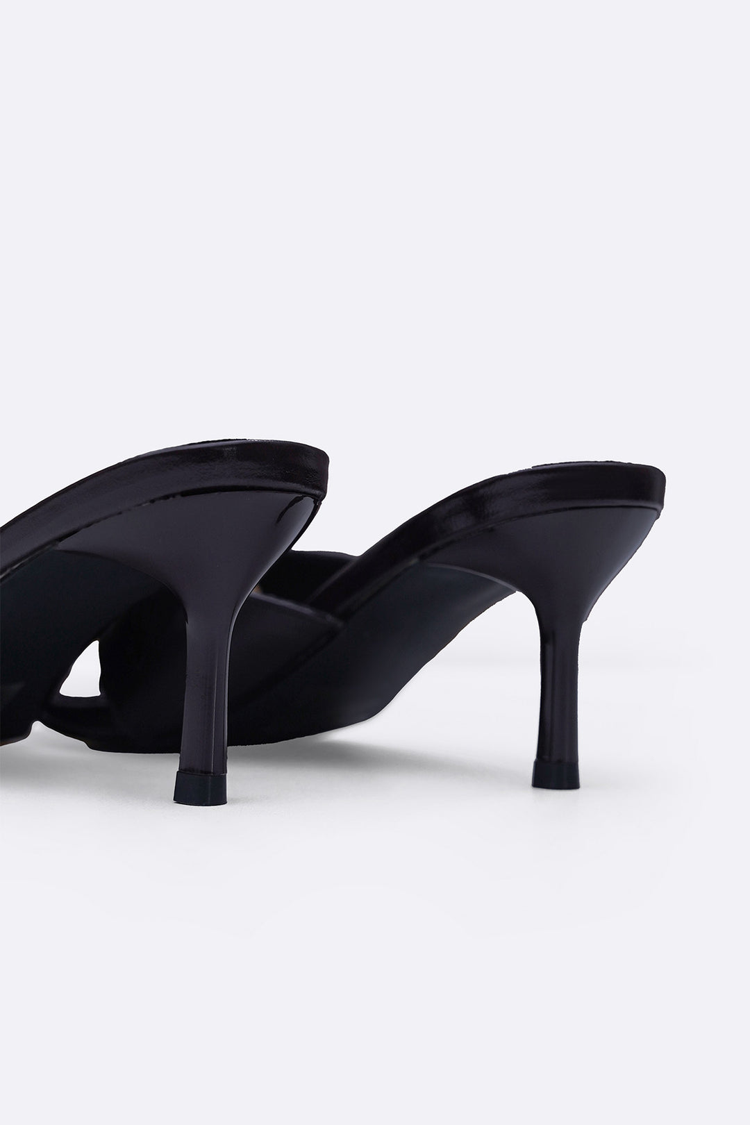 COFFEE PERISSA TOE RING HEELS