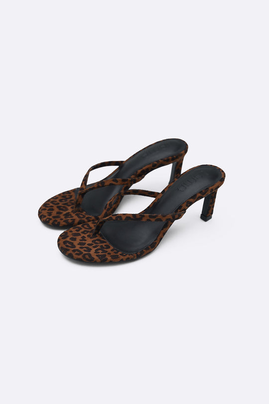 BROWN STUDIO FLIP HEELS