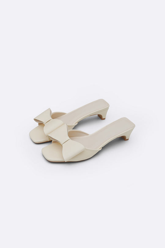 OFF WHITE BOWIE BOW HEELS