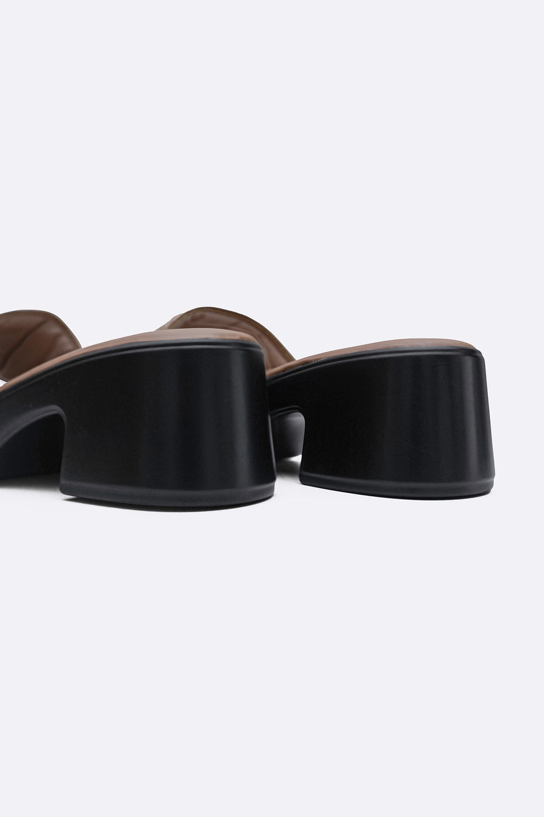 SOFT BLOCK HEELS