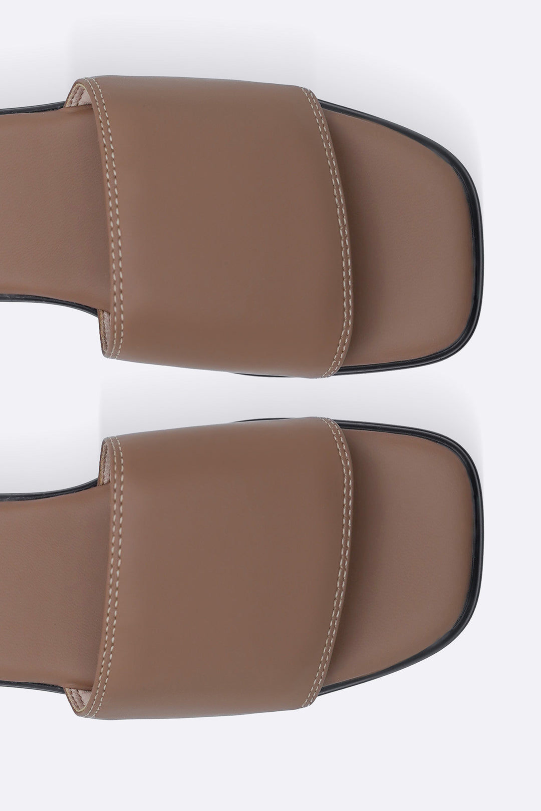SOFT BLOCK HEELS