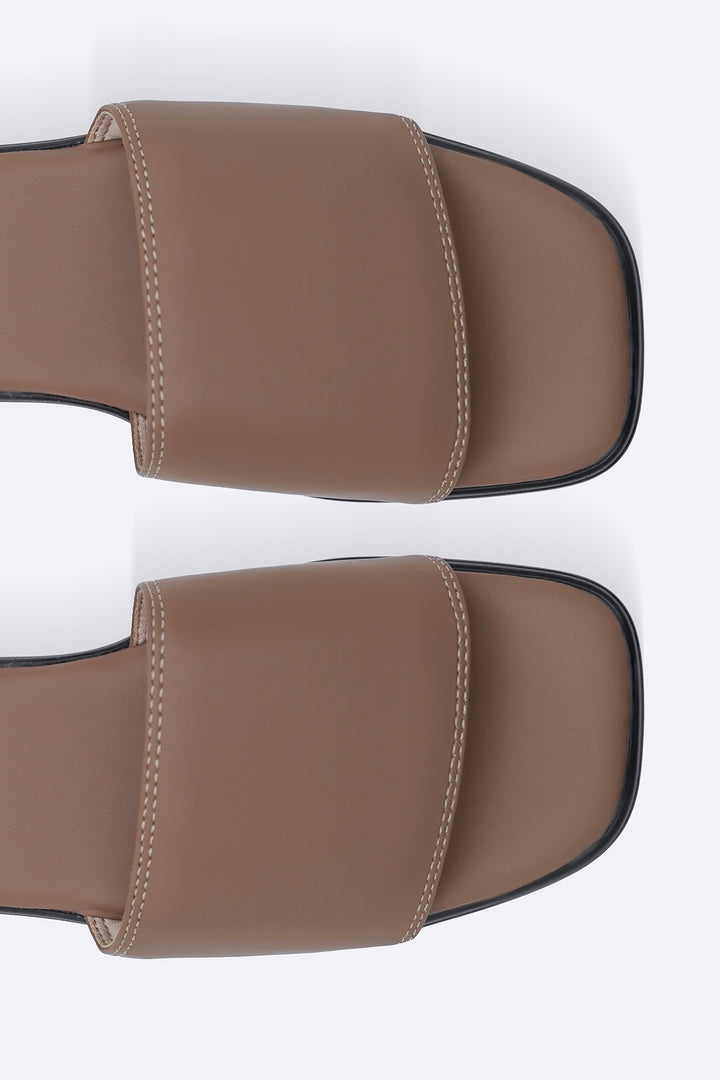 SOFT BLOCK HEELS