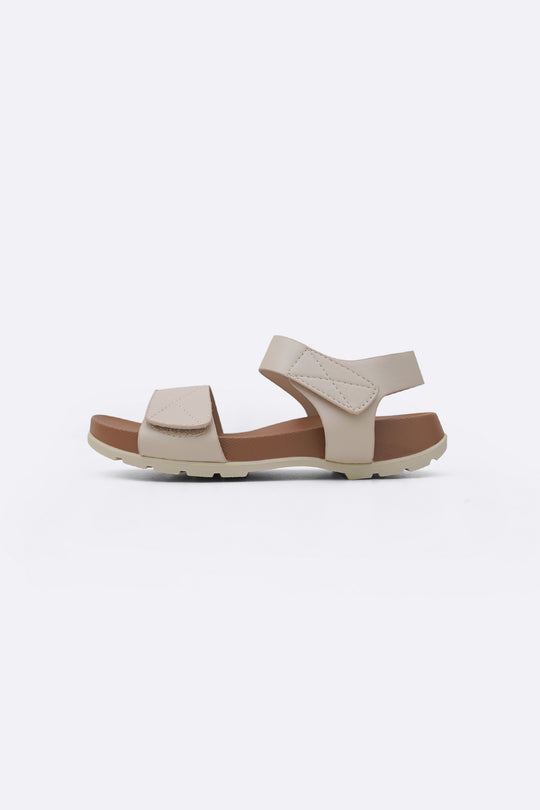 COMFY WALKING SANDALS