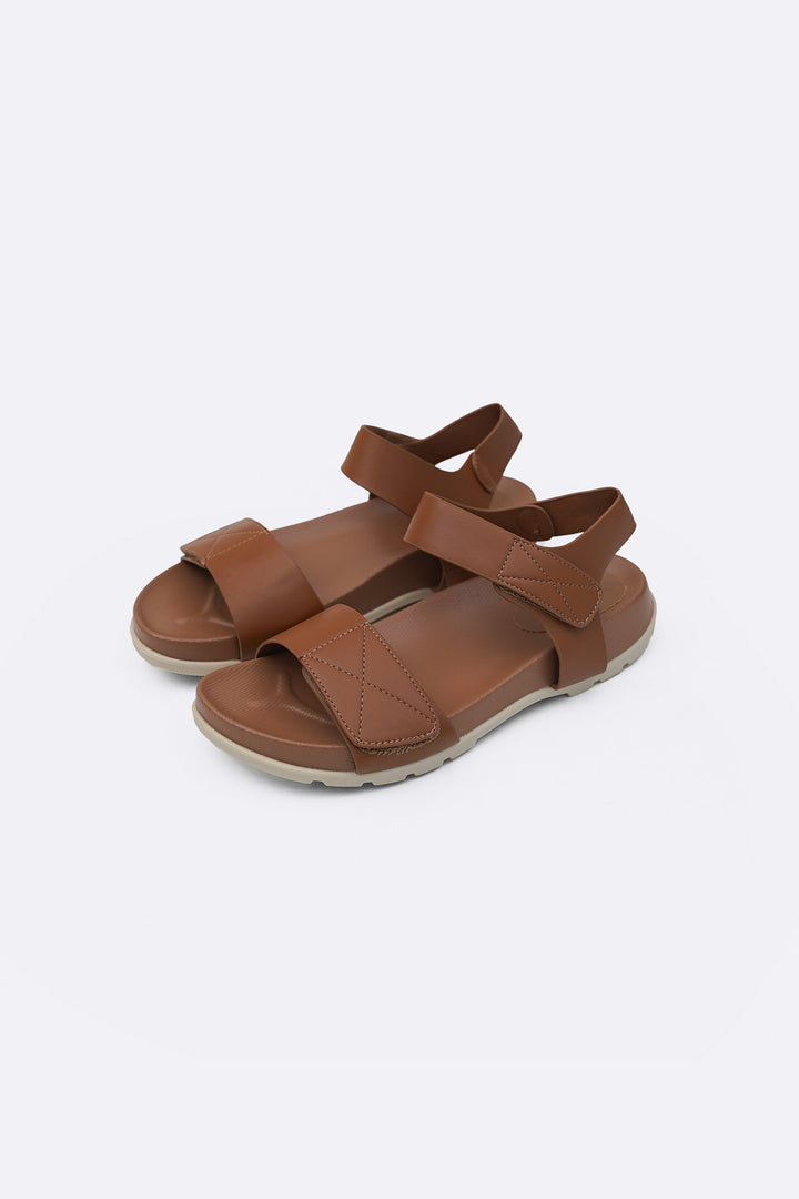 COMFY WALKING SANDALS