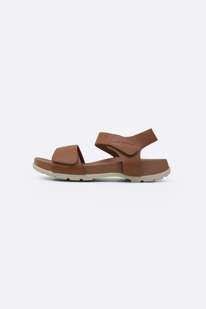 COMFY WALKING SANDALS
