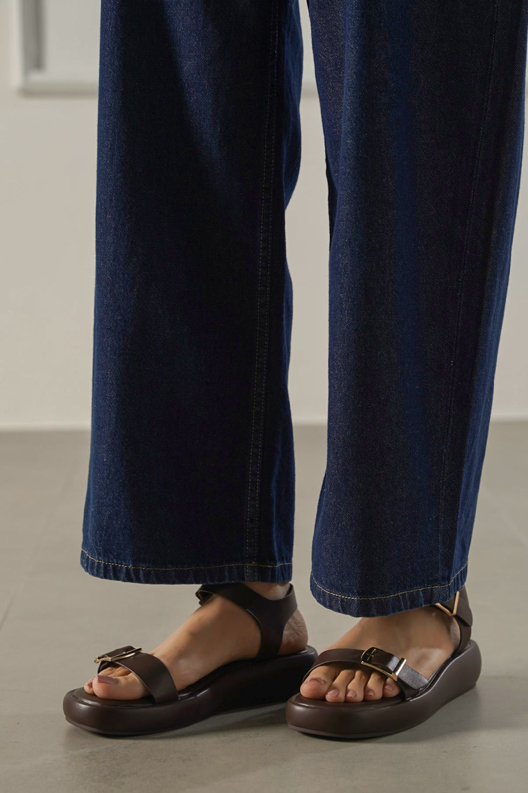 COFFEE RODICA MAMA SANDALS